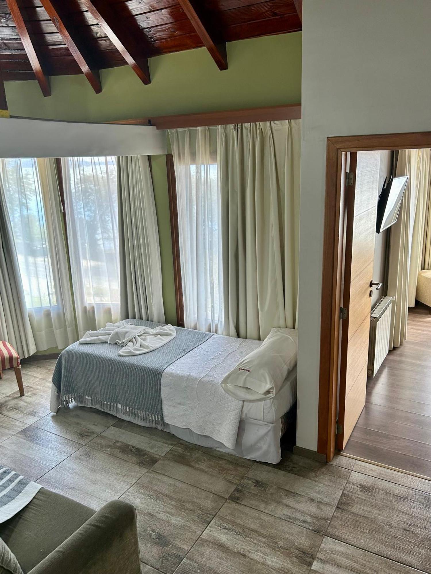 Bahia Paraiso Apart & Suites Bariloche Zewnętrze zdjęcie